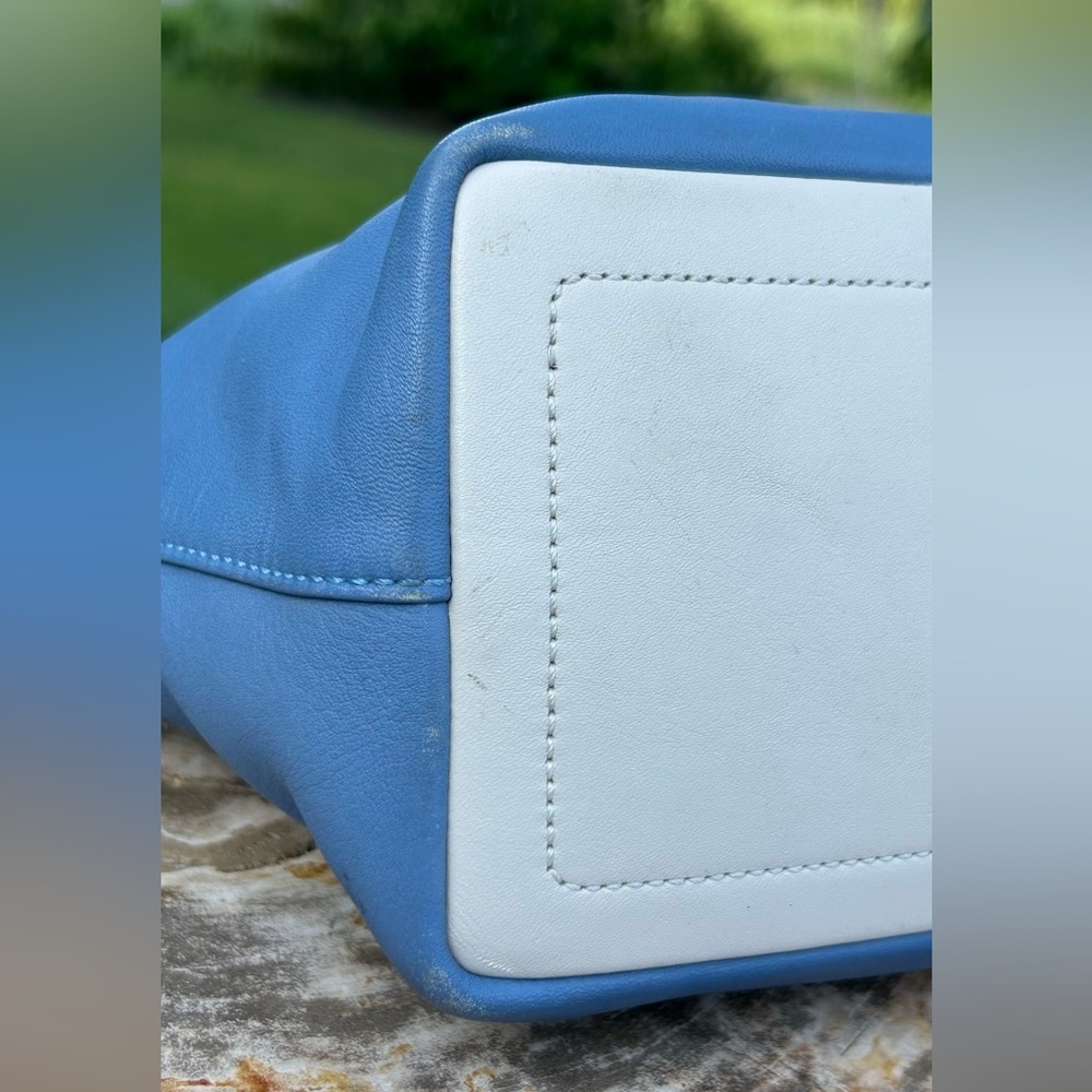 Vintage COACH Legacy Small Market Tote Blue and White 9846 - Picture 14 of 17